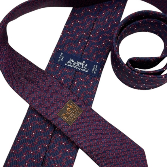 HERMÈS 339357T Blue/Burgundy Geometric Silk LUXURY Slim Tie FRANCE - Picture 4 of 6